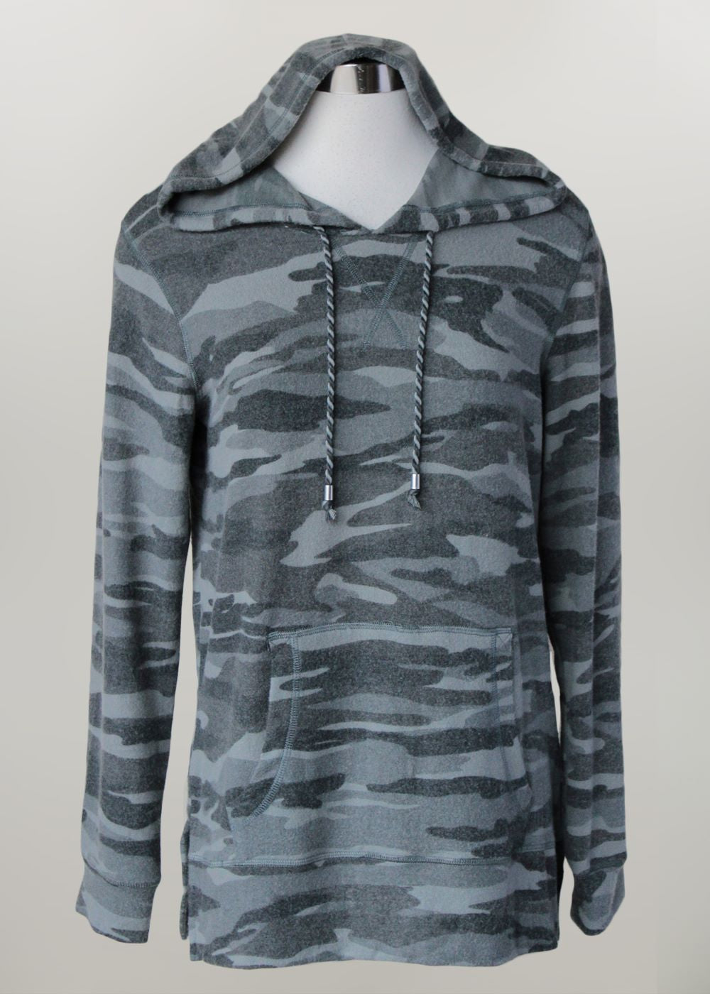 Stylish Keren Hart Women's Grey Knit Camouflage Hooded Sweatshirt for Casual Wear