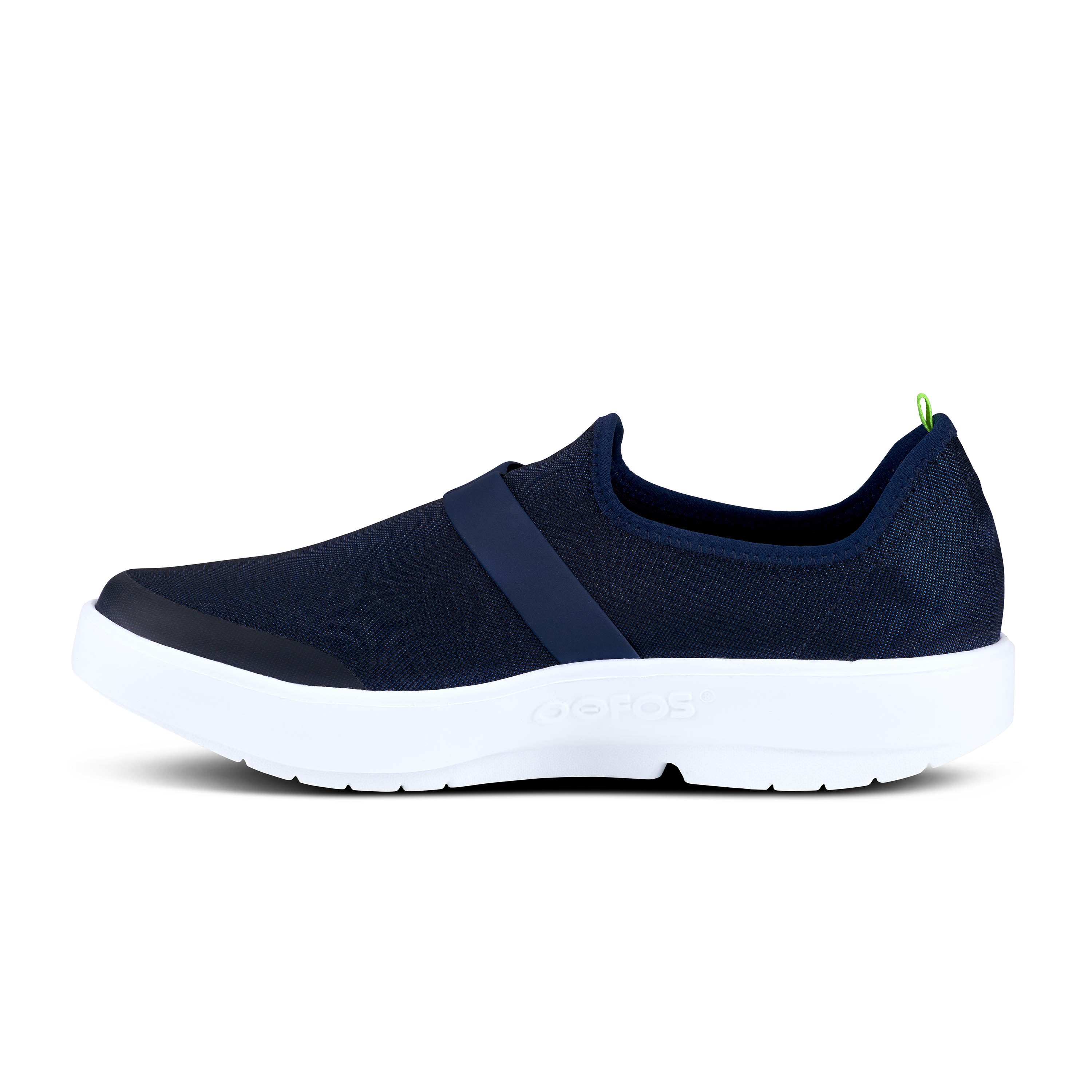 OOFOS Women's Casual Slip - On OOmg Fibre Low Shoes in White and Navy Color Scheme