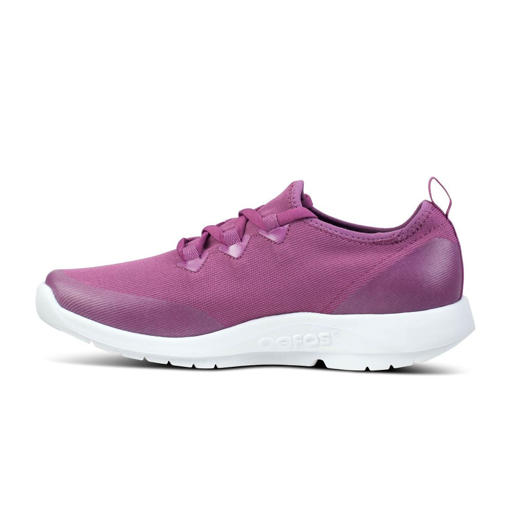 OOFOS Women's Athletic Low-Top OOmg Sport LS Shoes in White and Plum Color Combination