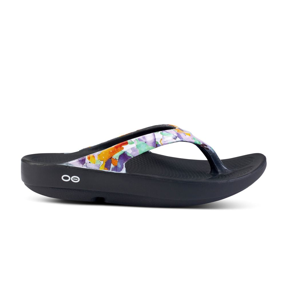 Limited Edition OOFOS Women's OOlala Thong in Black/Purple Watercolor